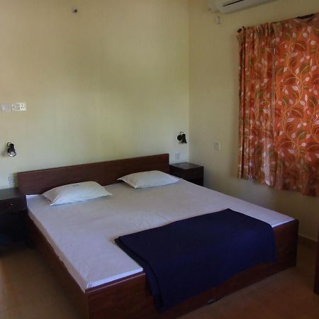 Empire Guest House Calangute Eksteriør billede