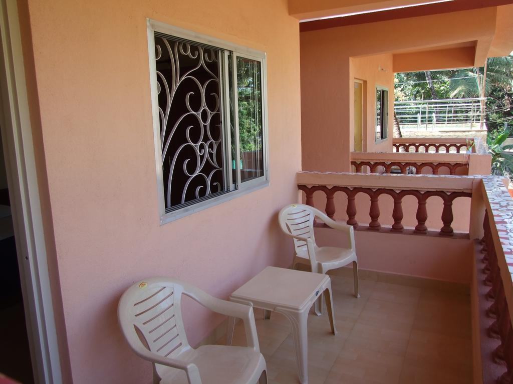 Empire Guest House Calangute Eksteriør billede